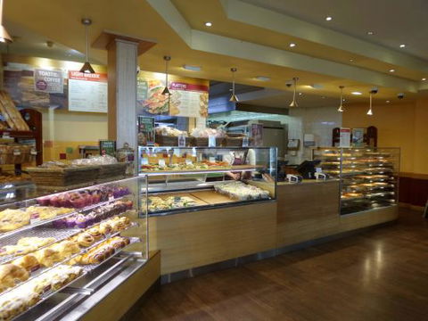 Banjo's Bakery - Restaurant Guide 0