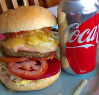 Eats on Alexandra - Restaurant Guide