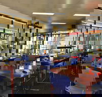 Elm tree - Restaurant Guide