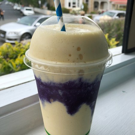 Kombi Cafe & Smoothie Bar - Restaurant Guide 0
