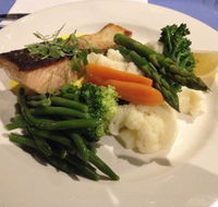Lam's - Restaurant Guide