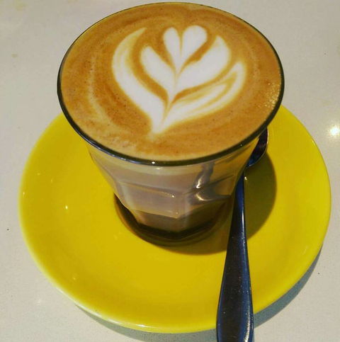 Little Shoes Espresso - Restaurant Guide 1