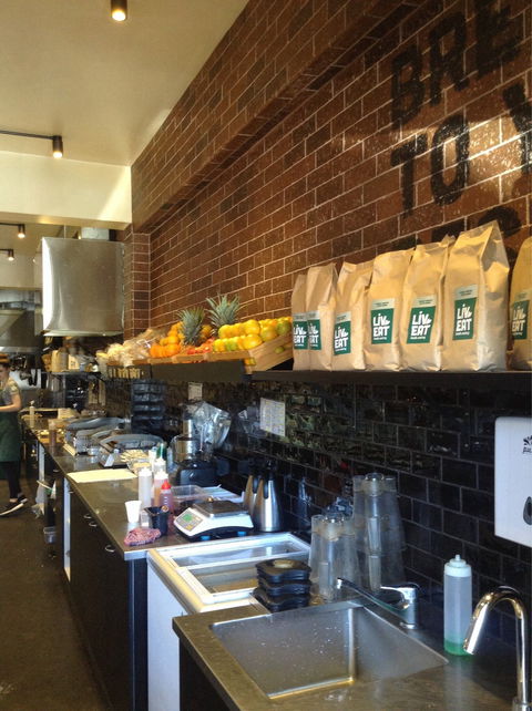 Liv-eat Fresh Eating (Liverpool St) - Restaurant Guide 6