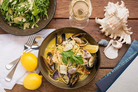 Maldini Cafe Restaurant - Restaurant Guide 0