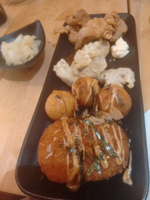 Niji Sushi & Noodle Bar - Restaurant Guide 9