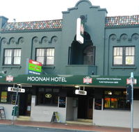The Moonah Hotel - Restaurant Guide