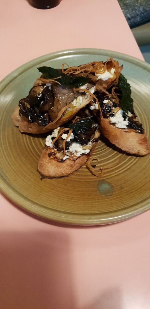 Ti Ama - Restaurant Guide 4