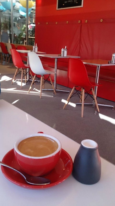 Tracks Cafe - Restaurant Guide 6