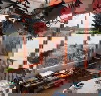 Currie Boathouse - Restaurant Guide