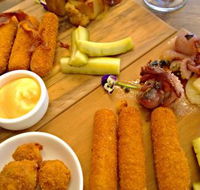 el perro tapas  pizza - Restaurant Guide