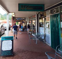 J J's Coffee Lounge - Restaurant Guide