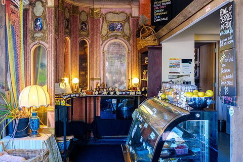Jackson's Emporium - Restaurant Guide 0