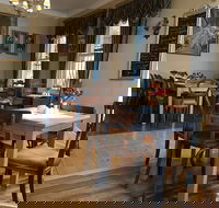 Madame M cafe - Restaurant Guide