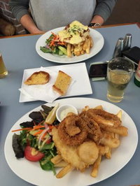 Southport Hotel  Caravan Park