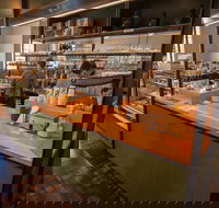 Tracks Cafe - Restaurant Guide