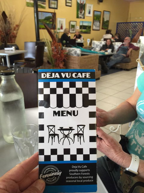 Deja Vu Cafe - Restaurant Guide 6