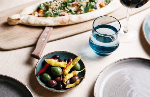 Ho Ho International - Restaurant Guide 13