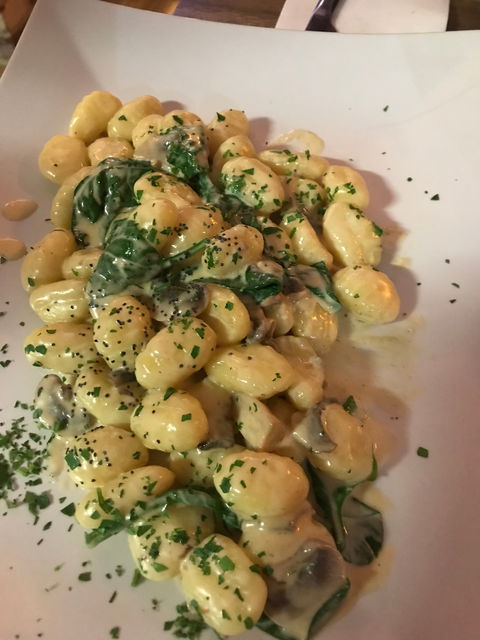 Amore - Restaurant Guide 4