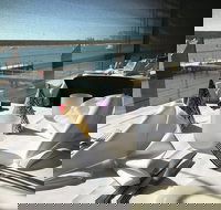 Redmanna Waterfront Restaurant - Restaurant Guide