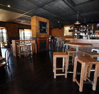 Capricorn Bar and Grill - Restaurant Guide