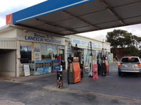 Lancelin gull roadhouse