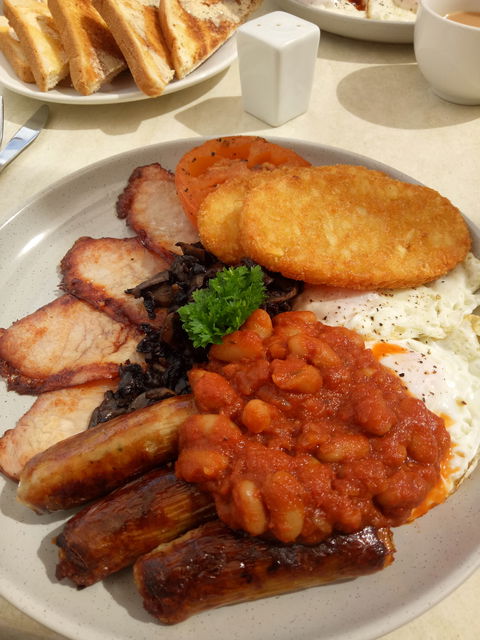 The Mushroom At No 61 Cafe - Restaurant Guide 3