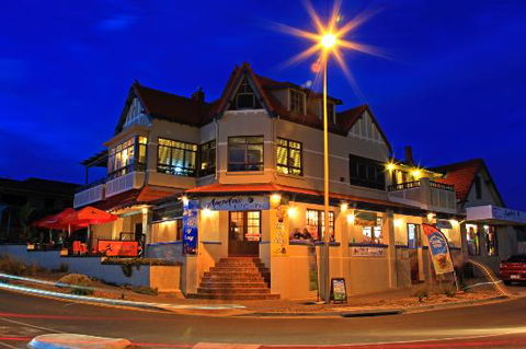 Ampika's Kitchen - Restaurant Guide 0
