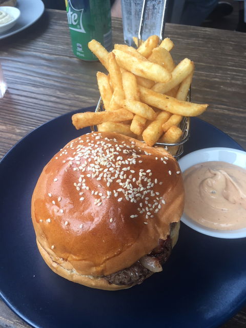 Fudd's - Restaurant Guide 1