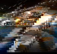 Old bush inn - Restaurant Guide