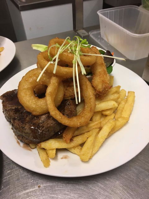Sand Bar Cafe - Restaurant Guide 4