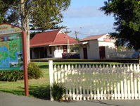 Jelly trading store