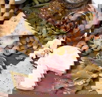 Udder Delights Cheese Cellar - Restaurant Guide