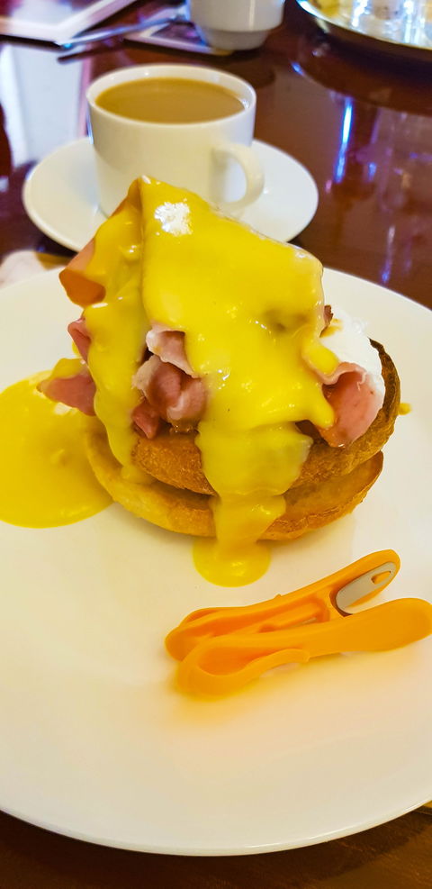 Bon Accord Hotel - Restaurant Guide 5