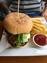 Oakbank Takeaway and Oakbank Restaurant Guide Restaurant Guide