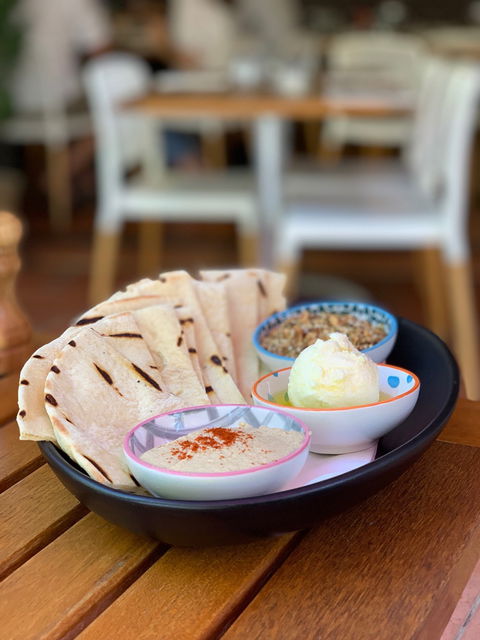 Sails Restaurant - Restaurant Guide 6