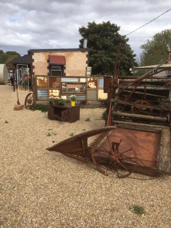 The Tinsmith's Cottage - Restaurant Guide 0