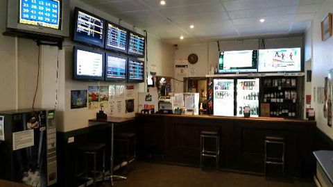 Yorke Valley Hotel - Restaurant Guide 0