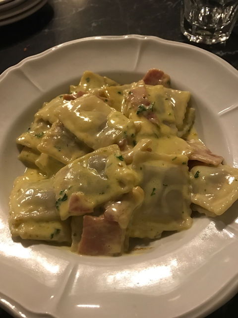 Calabrisella Restaurant - Restaurant Guide 9