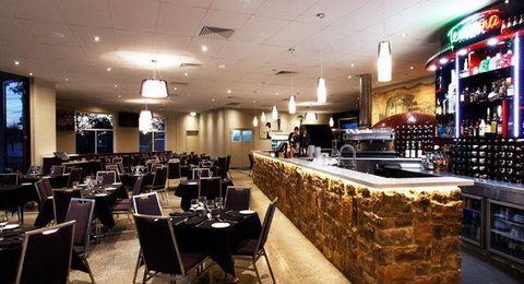 Thai Haus - Restaurant Guide 8