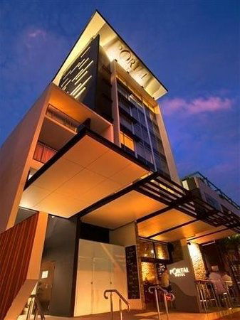 O Bar & Restaurant - Restaurant Guide 0