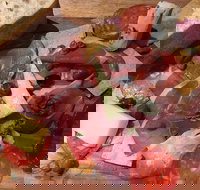 The Avenue - Restaurant Guide