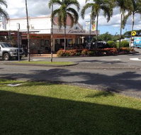 Famishes Cafeteria - Restaurant Guide