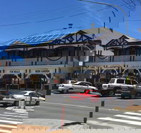 Omaras - Restaurant Guide