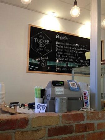 The Tucker Box - Restaurant Guide 0