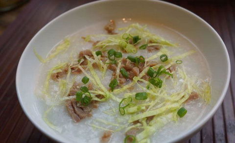 Mister Raymond - Restaurant Guide 9