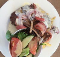 Overlander Hotel - Restaurant Guide
