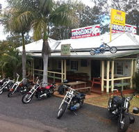 Apple Tree Creek Hotel - Restaurant Guide