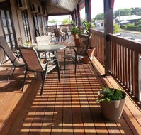 Commercial Hotel Clermont - Restaurant Guide