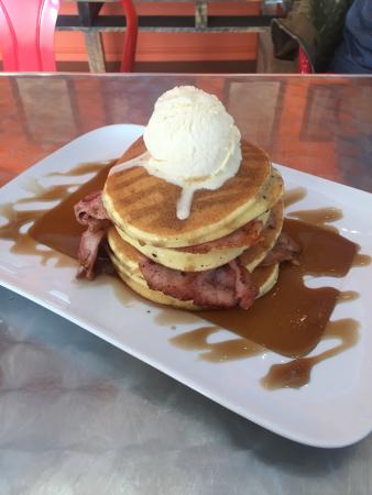 Gillies Roadhouse Yungaburra