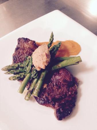Palms Restaurant & Bar - Restaurant Guide 0